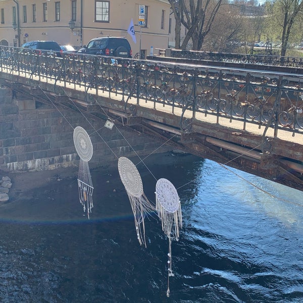 Foto tomada en Užupio tiltas | Užupis bridge  por Irina C. el 4/14/2019