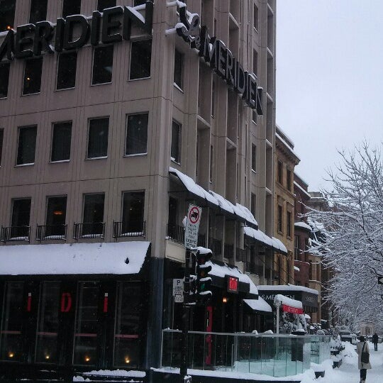Foto scattata a SENS Hotel Montreal da David S. il 3/20/2013
