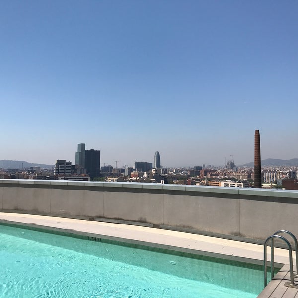 Nice little place within walking distance of Parc del Forum (which is why I chose it). Rooms are clean and well put together. The rooftop bar and pool are ace!