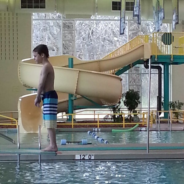 splash central indoor pool
