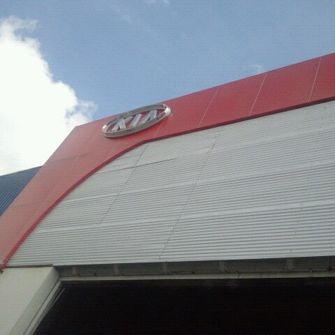 Kia Brisa