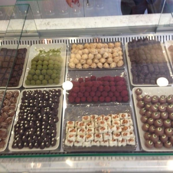 Photo taken at Gusto Chocolate by TİMUR A. on 5/22/2013