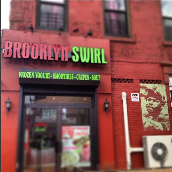 Foto tomada en Brooklyn Swirl  por Media Diva 💋 el 2/26/2013