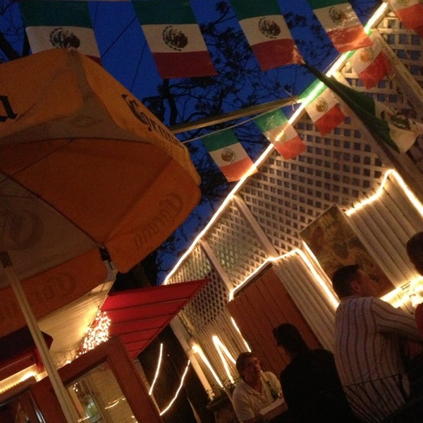 Foto tomada en El Nuevo Mexicano  por Sean S. el 5/19/2013