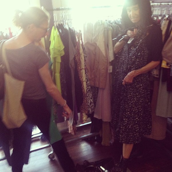 3/4/2013 tarihinde Kelsey Nicole M.ziyaretçi tarafından ShopMieux'de çekilen fotoğraf