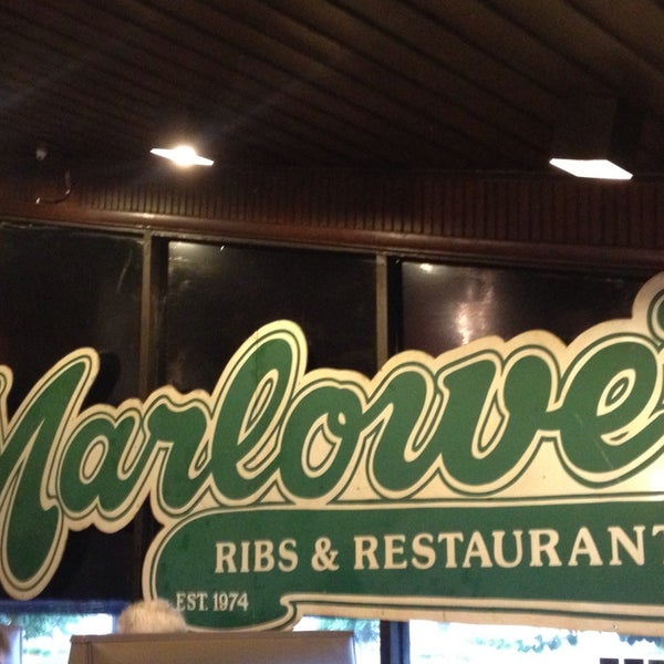 Photo taken at Marlowe&#39;s Ribs &amp; Restaurant by Tamara R. on 5/28/2013