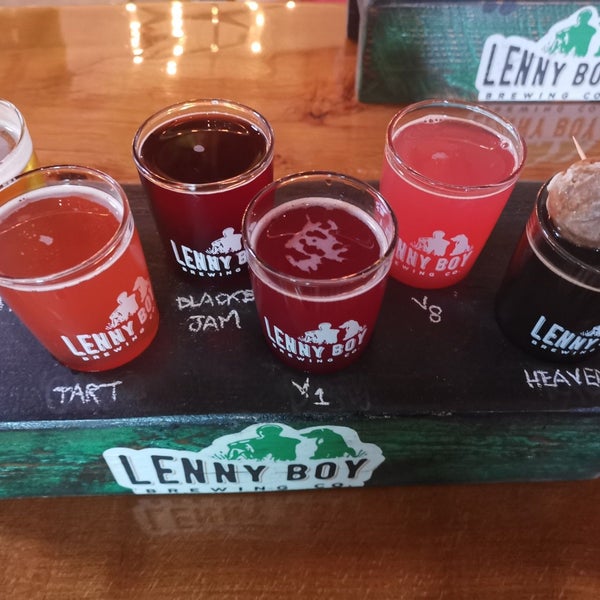 Photo taken at Lenny Boy Brewing Co. by Ben F. on 11/30/2019