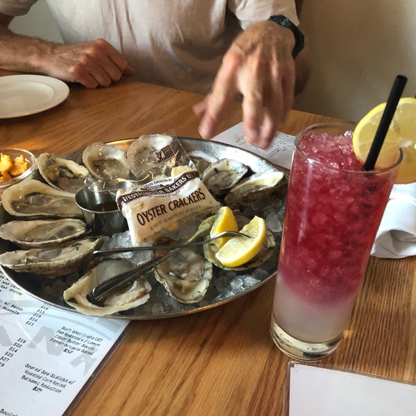 Photo taken at Hank&#39;s Oyster Bar by Kittie F. on 8/15/2018
