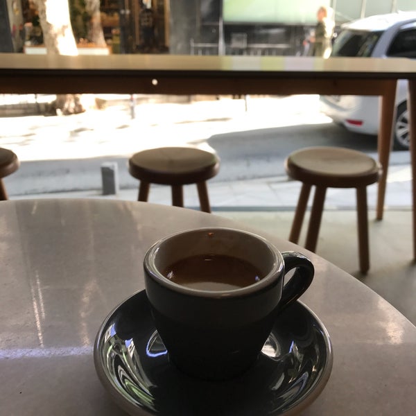Das Foto wurde bei BORDERLINE Coffee von R C. am 4/22/2018 aufgenommen