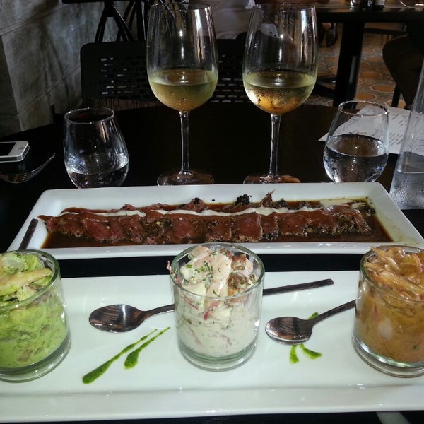 Photo taken at Restaurante Salou Cartagena by Christiano N. on 2/13/2013