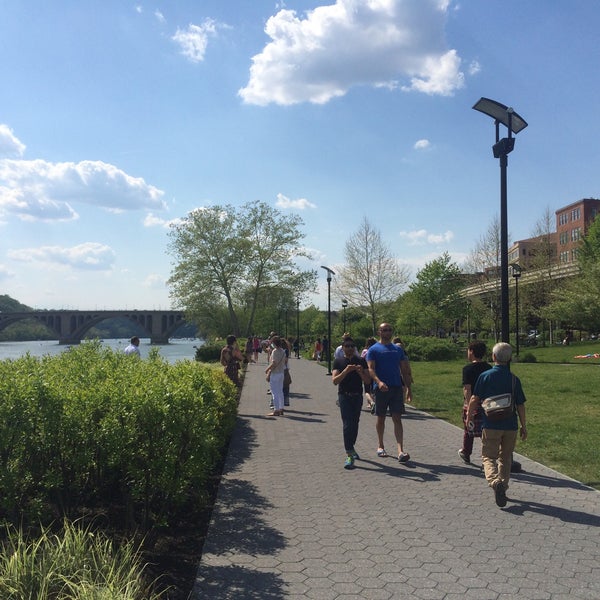Photo taken at Georgetown Waterfront Park by Sarah S. on 5/3/2015