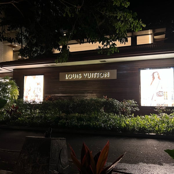 Louis Vuitton Store On Kalakaua Avenue Waikiki Honolulu Stock