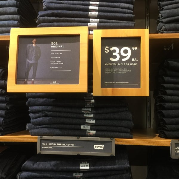 levis livermore outlets