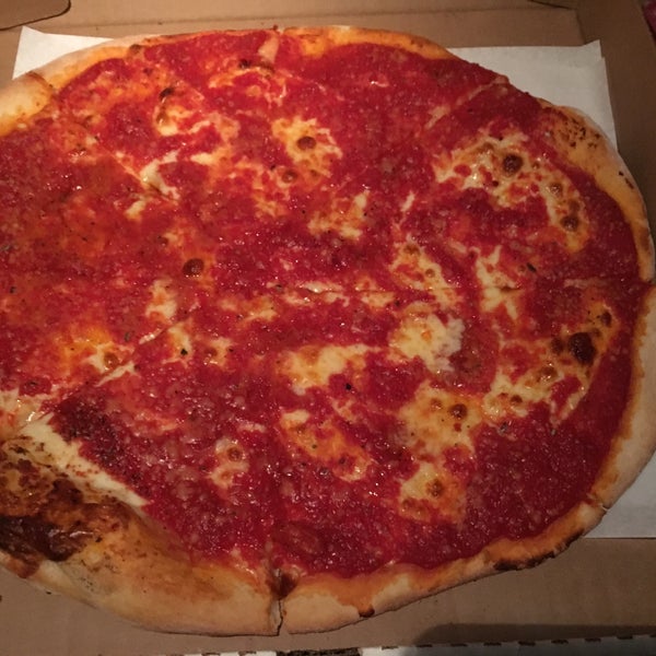 Charlie's Pizzeria Lawncrest 4300 Roosevelt Blvd