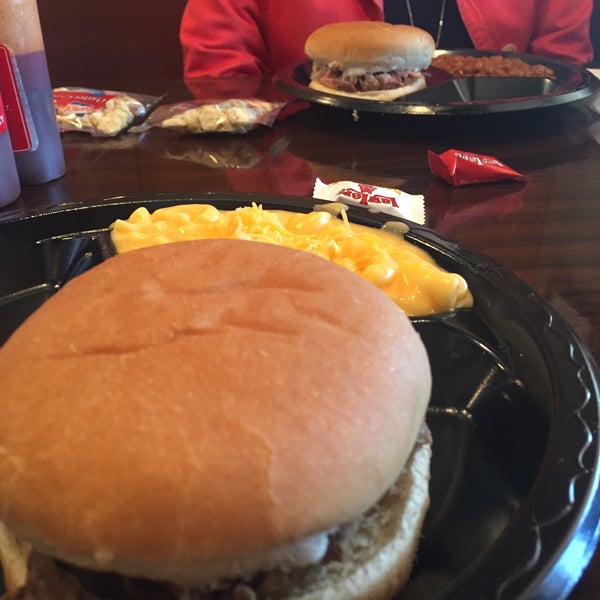 LawLers Barbecue Athens 21 tips