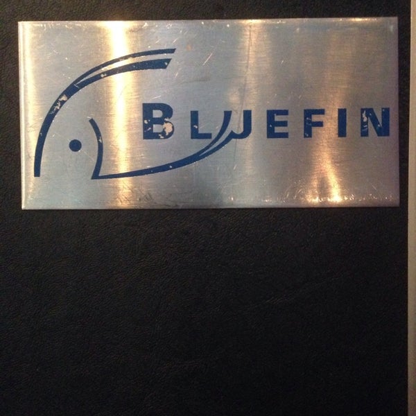 Photo taken at Bluefin Japanese Restaurant &amp; Lounge by Rico on 5/17/2014