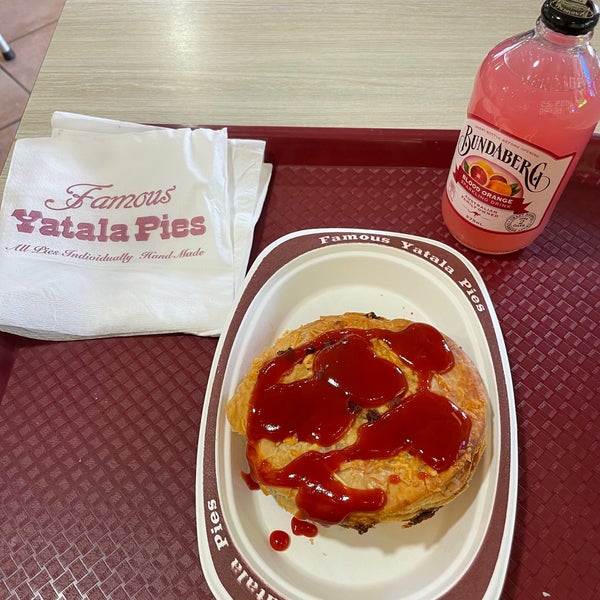 Yatala Pies Pie Shop