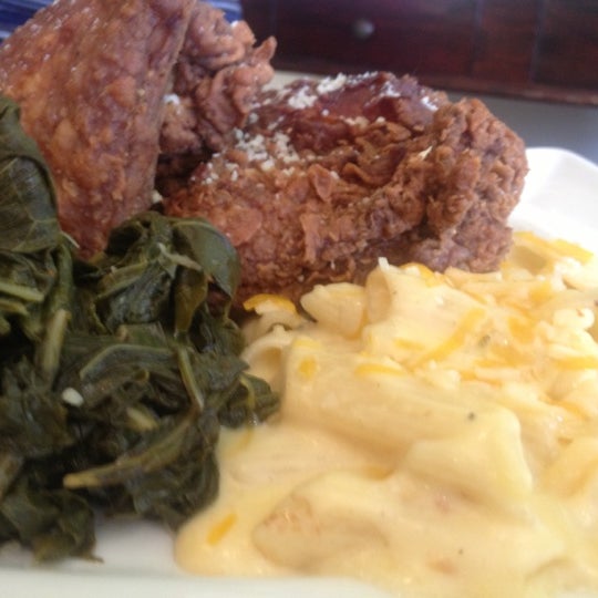 Foto diambil di Jack&#39;s Southern Comfort Food oleh A-List Concierge 🔑 pada 11/9/2012