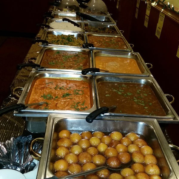 Foto tomada en INDIA K&#39; RAJA Restaurant  por India R. el 3/20/2015