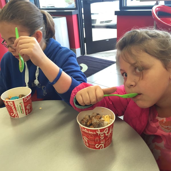 CherryBerry Yogurt Bar Dessert Shop