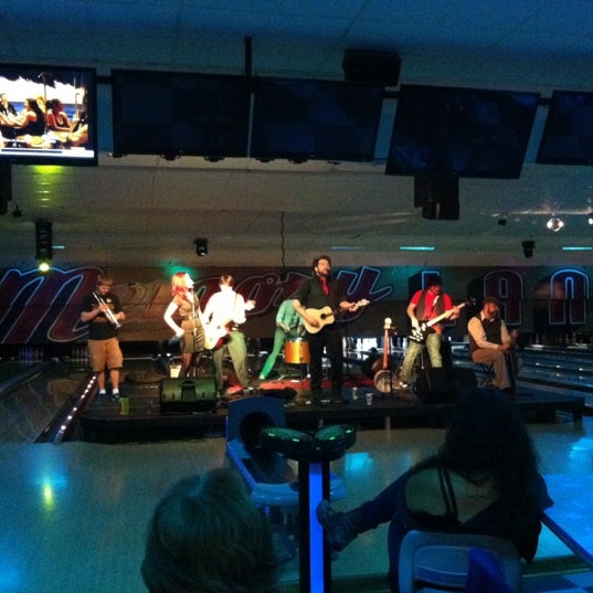 Photo taken at Memory Lanes and the Flashback Cafe by Conie B. on 9/15/2012