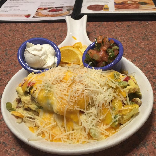 Shari's Cafe and Pies Southwestern Sacramento 19 tips from 693 visitors