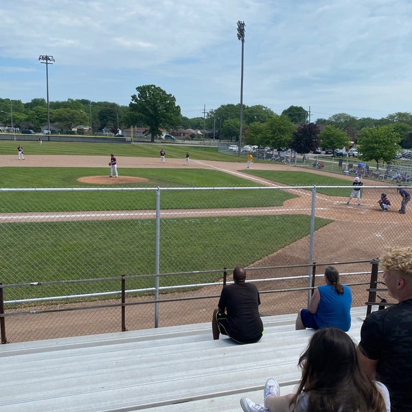 Kyte Monroe Sports Complex - Baseball Field in Saint Clair Shores
