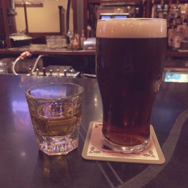 Foto tirada no(a) BD Riley&#39;s Irish Pub por Jay J. em 1/16/2019