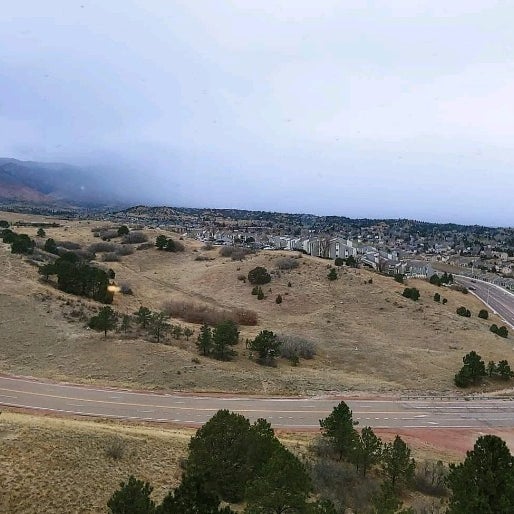 รูปภาพถ่ายที่ Colorado Springs Marriott โดย Shelby เมื่อ 4/25/2022