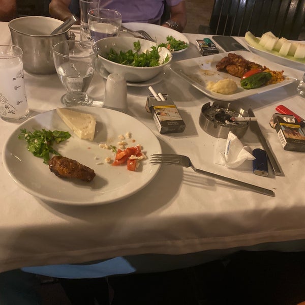 Foto scattata a Papuli Restaurant da Yasin Y. il 8/27/2022