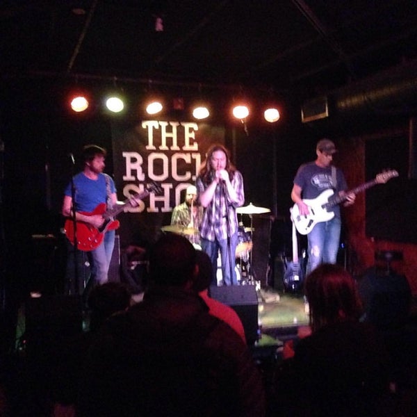 Photo prise au The Rock Shop par Bill S. le11/14/2015