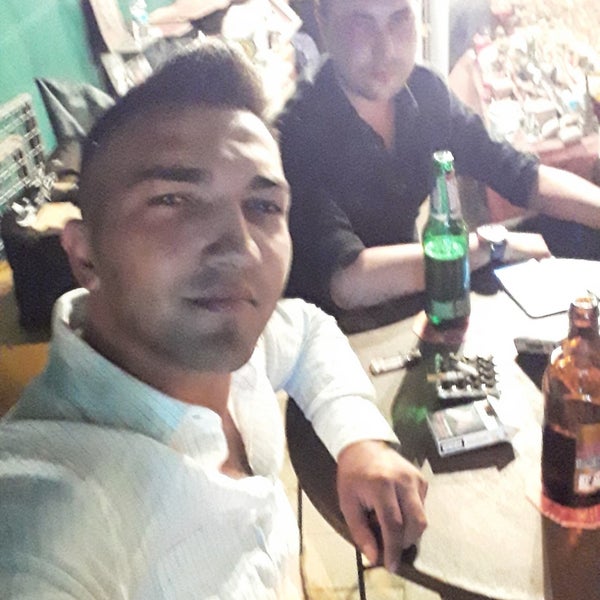 Foto diambil di Kum Cafe Bar &amp; Bistro oleh Enes Ş. pada 8/5/2019