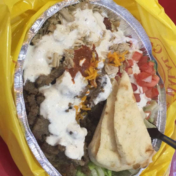 Photo taken at The Halal Guys by Sean Chunky N. on 8/1/2016