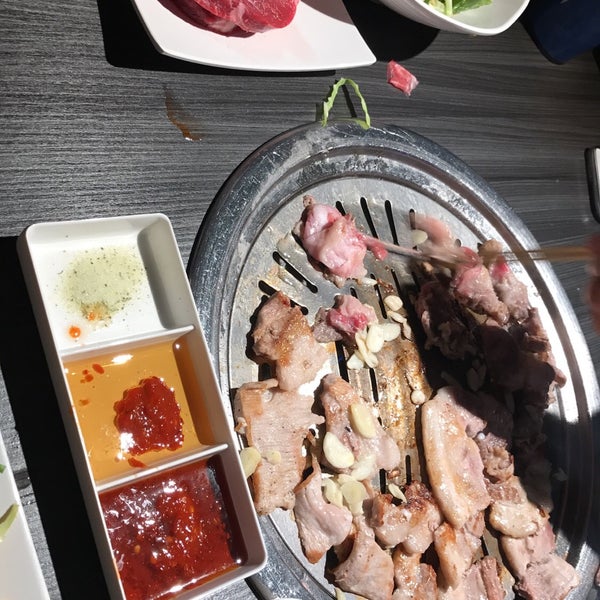 4/6/2017にSean Chunky N.がGen Korean BBQ Houseで撮った写真