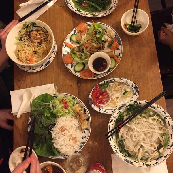Foto tirada no(a) BunBunBun Vietnamese Food por Dora M. em 3/1/2019