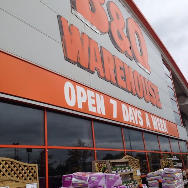 B&Q Hardware Store in Bamber Bridge