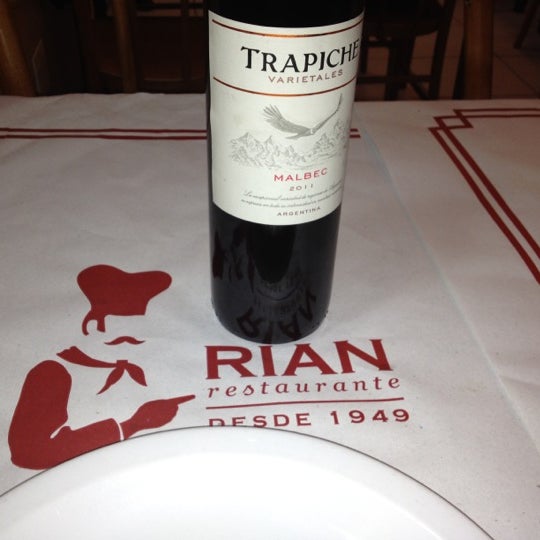 Photo taken at Rian Restaurante by Fernanda M. on 11/9/2012