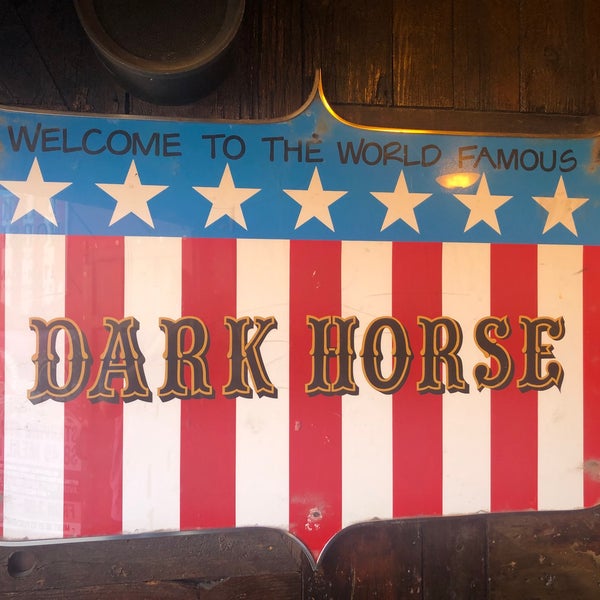 Снимок сделан в World Famous Dark Horse Bar &amp; Grill пользователем Duane 8/8/2022