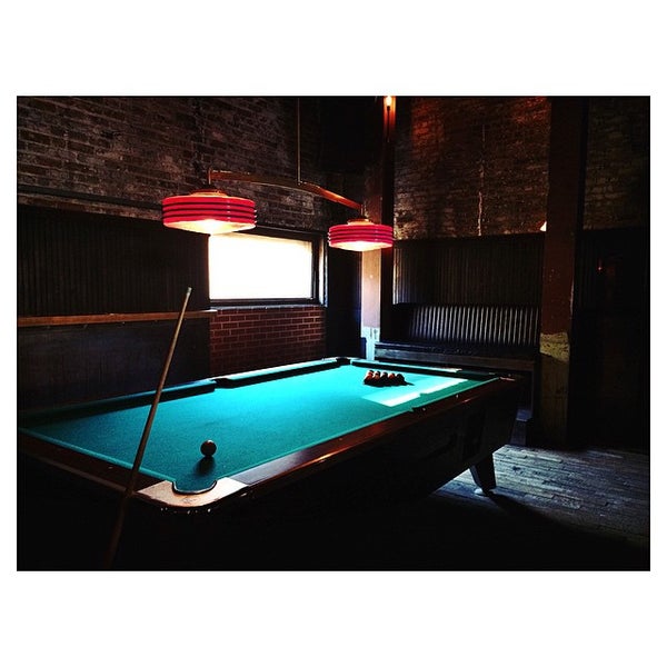 10/12/2014 tarihinde josephine h.ziyaretçi tarafından Black Bear Bar'de çekilen fotoğraf