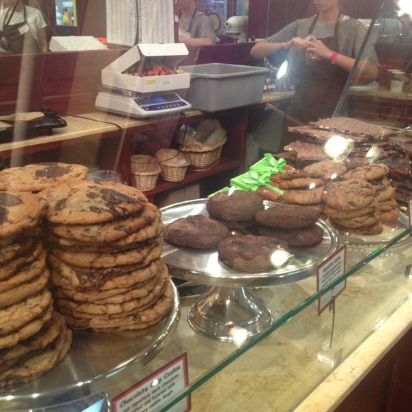 Jacques Torres Ice Cream Shop DUMBO 11 tips