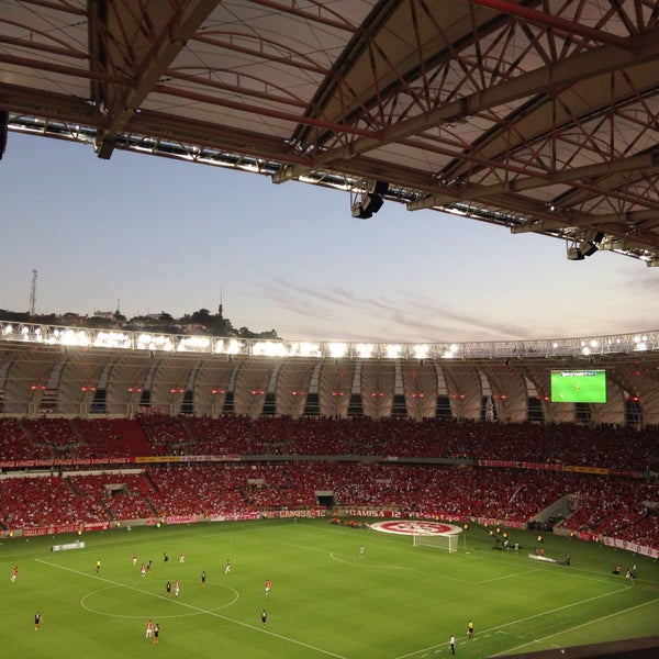Foto tirada no(a) Estádio Beira-Rio por Flávio L. em 1/23/2015