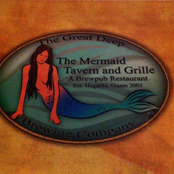 Photo taken at The Mermaid Tavern &amp; Grille by nobuhiko on 12/31/2012