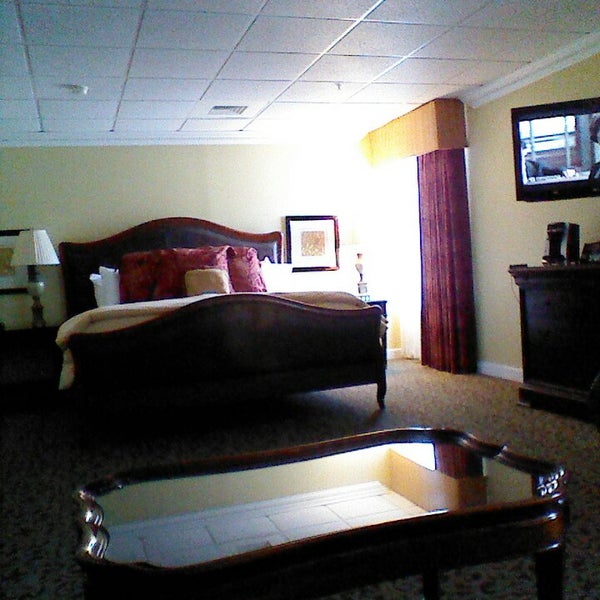 Снимок сделан в The Blennerhassett Hotel пользователем Ms. Nye 4/1/2014