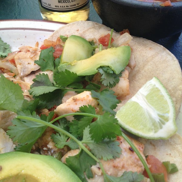 8/29/2013 tarihinde Elisa T.ziyaretçi tarafından El Noa Noa Mexican Restaurant'de çekilen fotoğraf