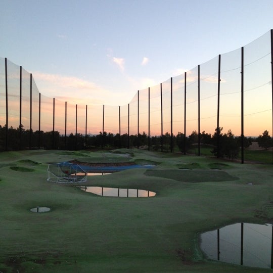 10/14/2012にMarcelino B.がDesert Pines Golf Club and Driving Rangeで撮った写真