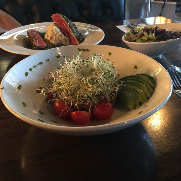 Loved the atmosphere .The food is just amazing and every member of the staff I interacted with was super nice and devoted to give a good service. Recmd quinoa salad and fettuccine routa di parmigiana!