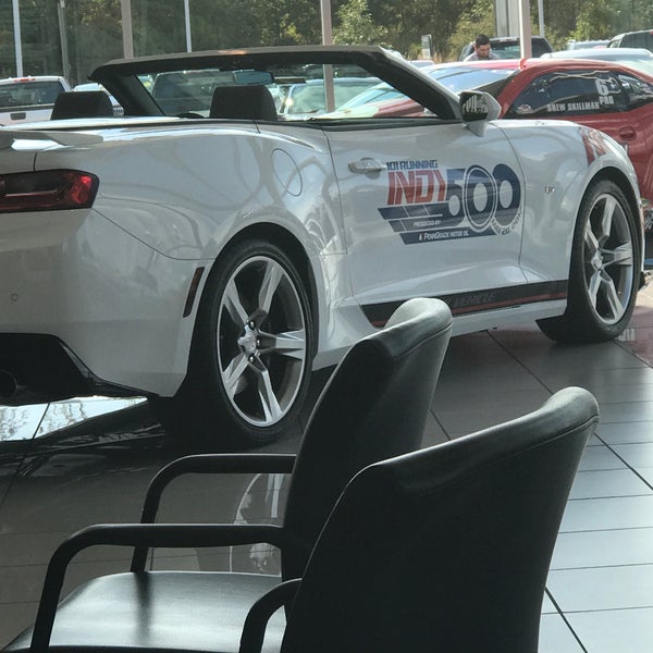 Ray Skillman Chevrolet Car Dealership in Indianapolis