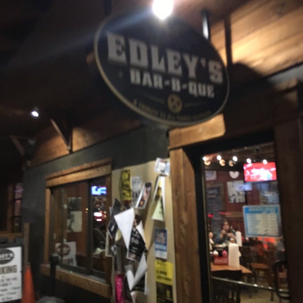 Photo taken at Edley&#39;s Bar-B-Que by Shawn S. on 10/25/2017