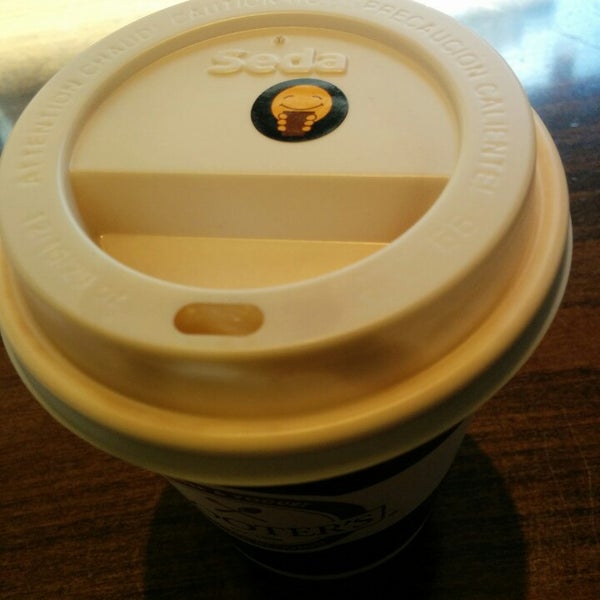 10/17/2014にStina H.がScooter&#39;s Coffeeで撮った写真