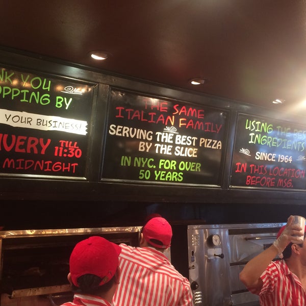 6/2/2015에 Prasanna K.님이 New York Pizza Suprema에서 찍은 사진